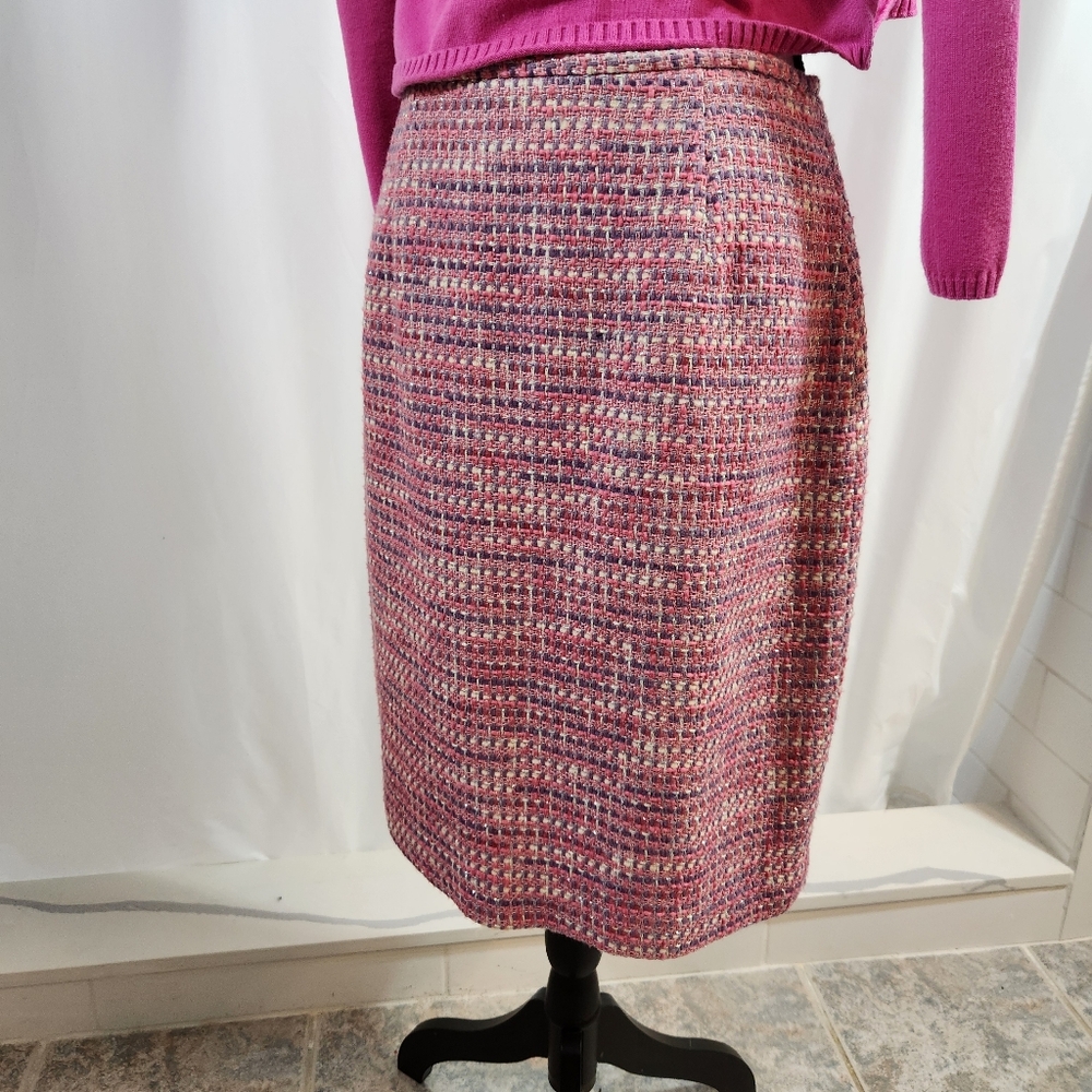 Josephine Chaus pink tweed skirt